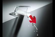 上游乳企半年業(yè)績集體萎靡