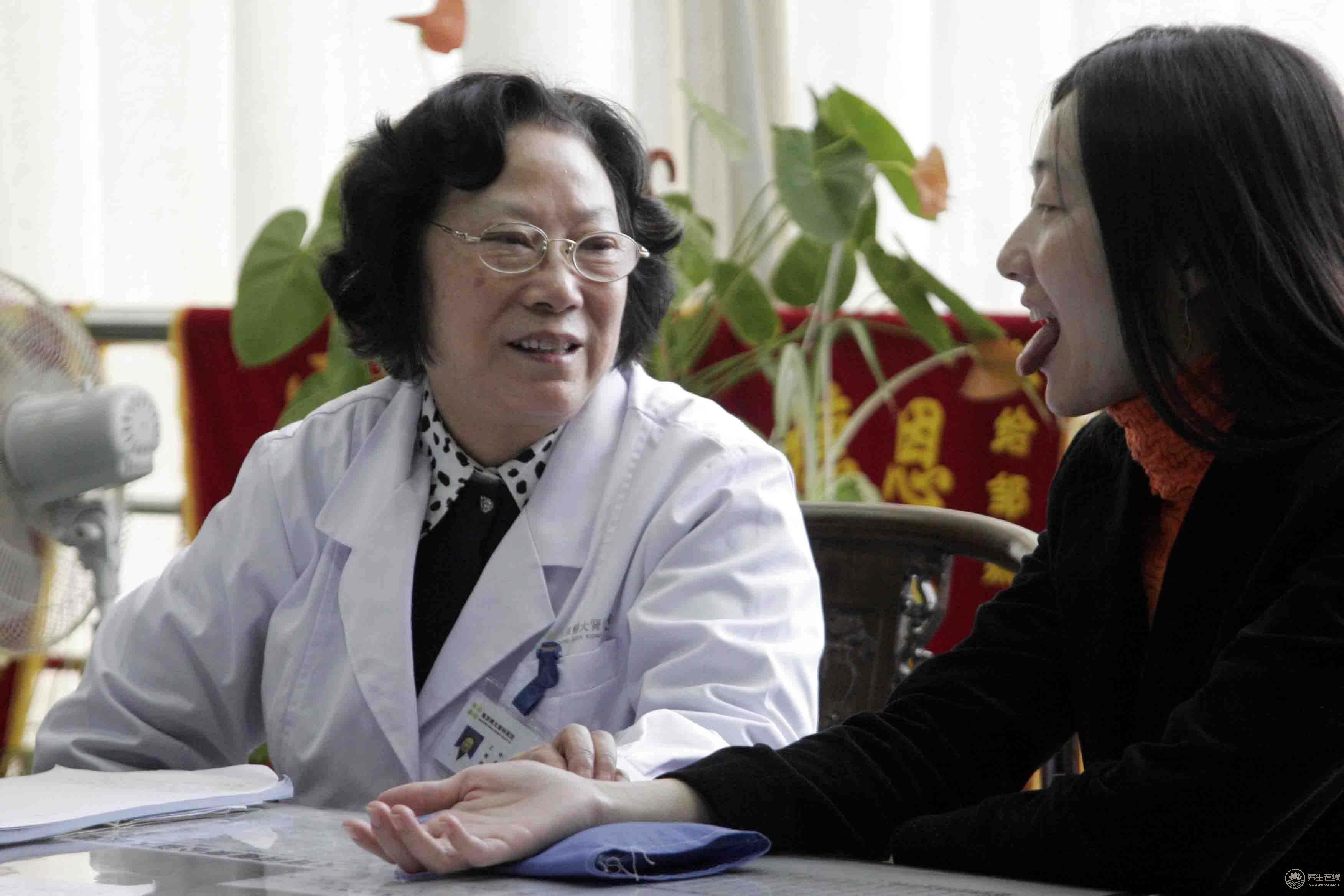 “85后美女”國醫(yī)大師鄒燕勤 分享養(yǎng)生秘笈