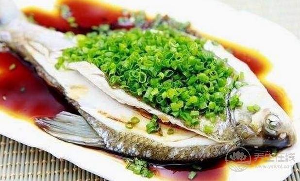 江蘇102歲老壽星從不吃補(bǔ)品，每天兩頓都吃它