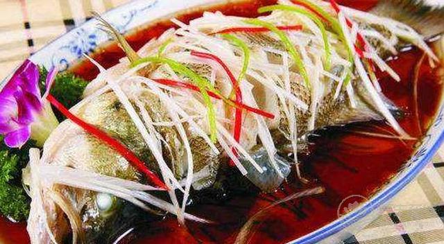 江蘇102歲老壽星從不吃補(bǔ)品，每天兩頓都吃它