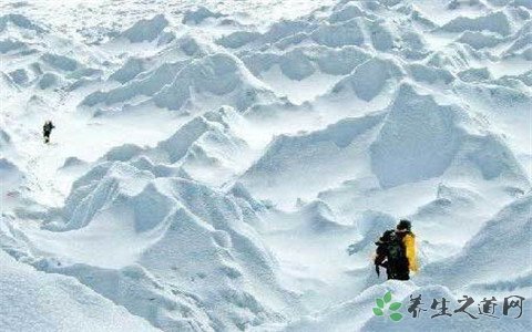 珠峰無限期關(guān)閉 如何文明出游