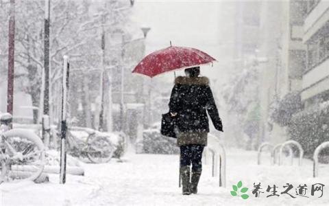 玉樹雪災啟動救災 大雪天氣的安全注意事項