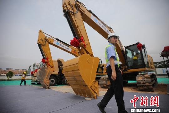 深圳大手筆建腫瘤治療設施 一次性新增10臺直線加速器