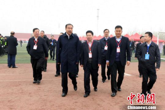 山西醫衛招聘會吸引2萬余人應聘 官方首次為民營醫院招才搭臺