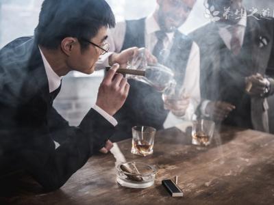 抽煙引發森林火災 吸煙的危害有哪些