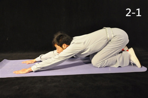 抻筋強腰功治腰部不適