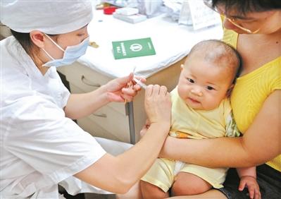 夏秋換季寶寶如何預防流感?專家:六招激活身體免疫力-易網健康<a href=http://www.gyfww.com/jkys/ target=_blank class=infotextkey>養生</a>網 夏秋換季寶寶如何預防流感?專家:六招激活身體免疫力