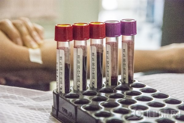 一喝就聽話？隱藏在迷奸藥背后的原兇，女性都應該知道！