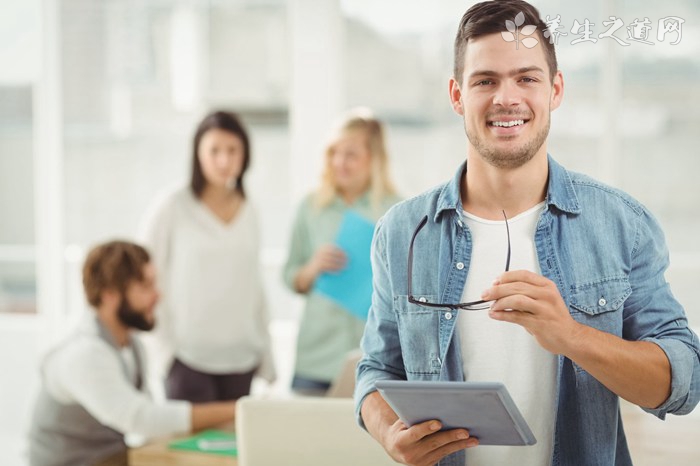 黑中介舉報熱線 租房如何識別黑中介的伎倆