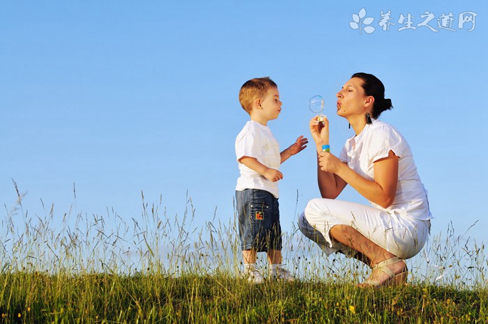 31省區(qū)市新增確診27例 幼兒傳播新冠病毒的能力較弱嗎