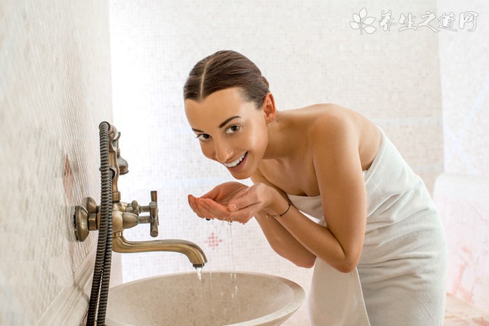 美國(guó)新冠病毒感染病例超507萬(wàn)例 漱口水可以預(yù)防新冠病毒嗎