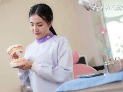 美國(guó)單天增加確診病例逾3.9萬(wàn)例 平常人還有多久能打疫苗新冠疫苗