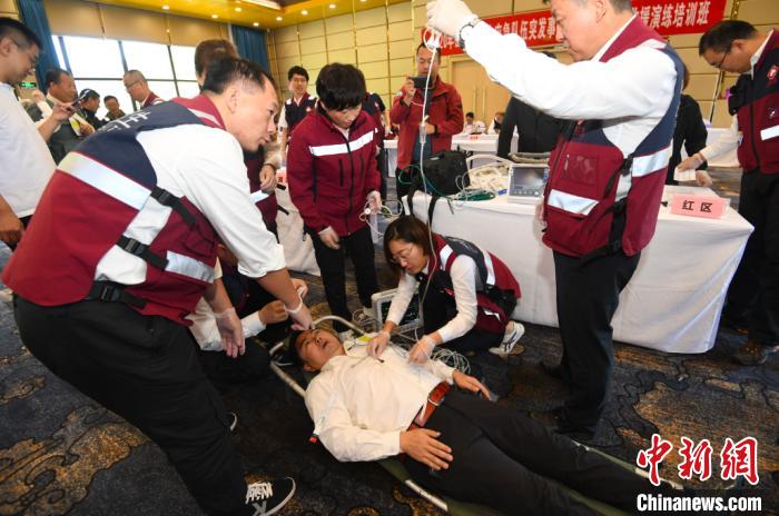 山西舉行緊急醫學救援實戰演練 提升突發疫情處置能力