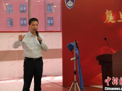 “金點(diǎn)子”醫(yī)師十指緊扣“天使投資人” 加快醫(yī)學(xué)研究成果轉(zhuǎn)化