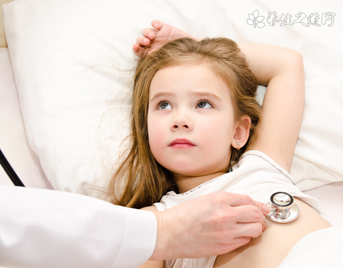 美國新冠肺炎超831萬例 兒童感染新冠容易轉成重癥嗎