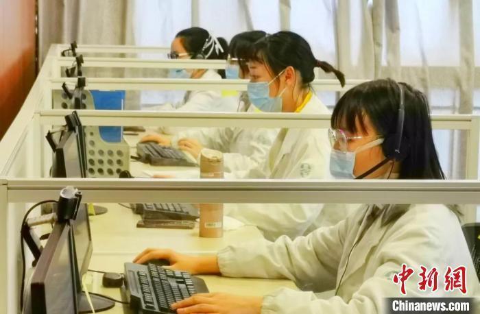 多地試水網(wǎng)上看病報銷 “互聯(lián)網(wǎng) 醫(yī)療”破解看病難