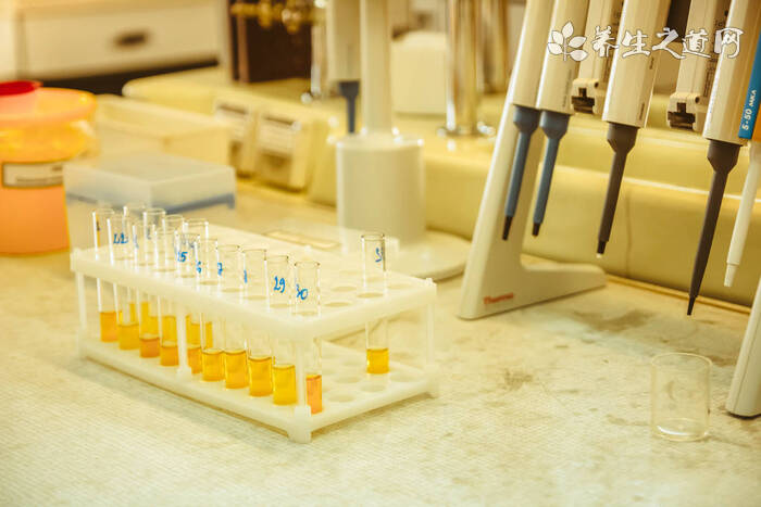 31省新增確診11例 雞尾酒療法可以治療新冠肺炎嗎