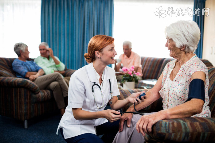 美國新冠肺炎超1795萬例 新冠病毒變異速度比流感病毒慢嗎-易網健康<a href=http://www.gyfww.com/jkys/ target=_blank class=infotextkey>養生</a>網 美國新冠肺炎超1795萬例 新冠病毒變異速度比流感病毒慢嗎