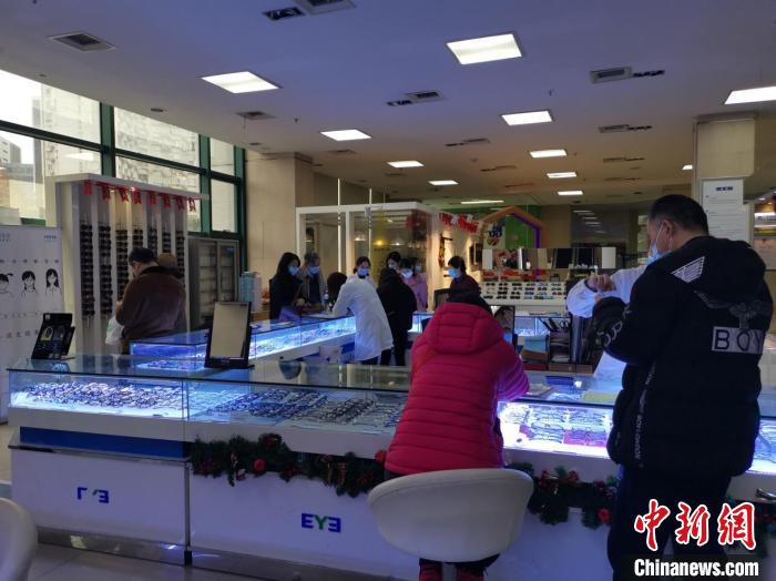 上海構造兒童青少年近視防控“堡壘” 集預防、篩查、干預、跟蹤于一體