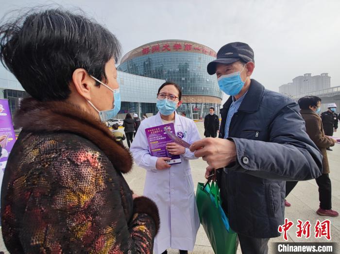 世界腎臟日：專(zhuān)家解讀漫長(zhǎng)“腎變路” 深藏不露需謹(jǐn)“腎”