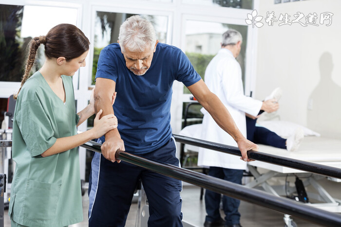 醫(yī)院引進(jìn)自動(dòng)麻將機(jī)助患者康復(fù) 腦卒中康復(fù)鍛煉怎么做