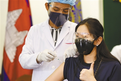 中國疫苗助力全球抗疫（患難見真情共同抗疫情）