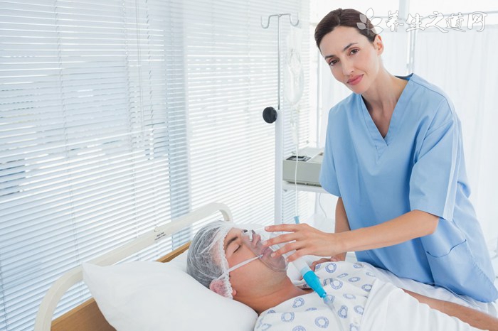 印度醫(yī)院氧氣瓶泄漏致22名病人死亡 吸氧的注意事項有哪些