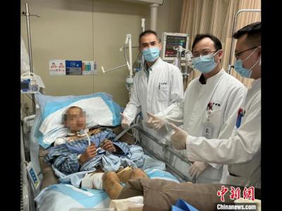 上海醫(yī)護探索“急診創(chuàng)傷救治一體化” 抓住黃金時間窗與“死神”賽跑