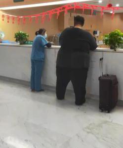 體重526斤男子在蓉完成減重手術 預計可減重250至300斤