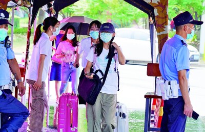 國(guó)貨潮、節(jié)儉風(fēng)引領(lǐng)開學(xué)消費(fèi)