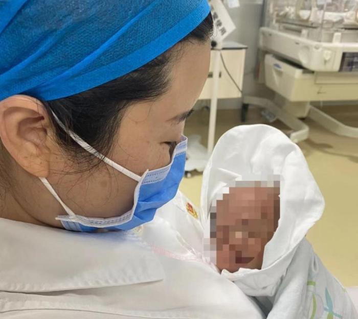 平安闖關(guān)！胎齡24周超早產(chǎn)雙胞胎被成功救治