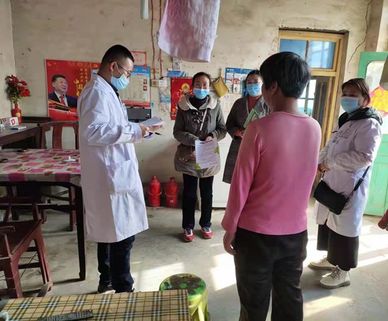 精神專科進村記-易網健康<a href=http://www.gyfww.com/jkys/ target=_blank class=infotextkey>養生</a>網 精神專科進村記