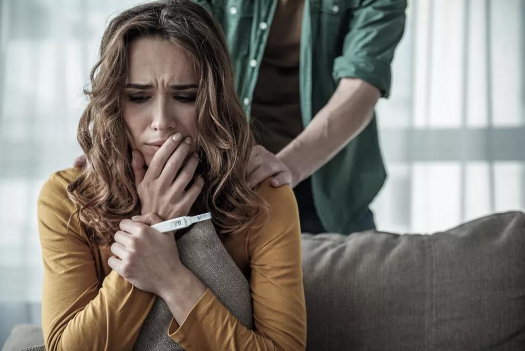 “你怎么這么不小心！” 流產，都是女人的錯嗎？