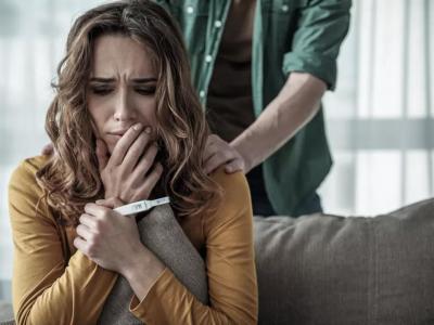 “你怎么這么不小心！” 流產(chǎn)，都是女人的錯嗎？