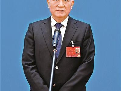 應對新冠病毒變異正積極研發廣譜藥