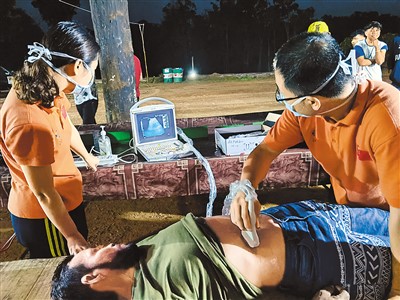 參與全球衛(wèi)生治理積極貢獻(xiàn)中國(guó)力量（人民健康這十年）