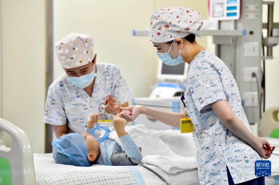 喜迎二十大丨一切為了人民健康——醫(yī)衛(wèi)工作者努力全方位全周期保障人民健康-易網(wǎng)健康養(yǎng)生網(wǎng) 喜迎二十大丨一切為了人民健康——醫(yī)衛(wèi)工作者努力全方位全周期保障人民健康