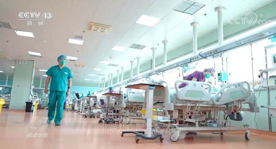 焦點訪談：十年·答卷一切為了人民的健康