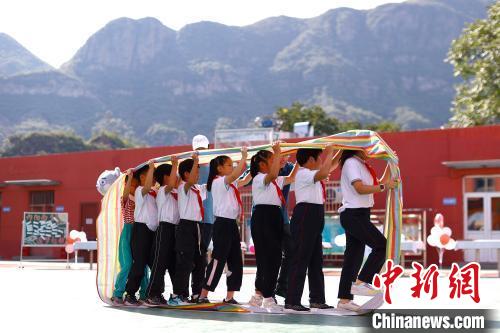 北京275所受災學校如期開學 “開學第一課”關注心理健康-易網健康養生網 北京275所受災學校如期開學 “開學第一課”關注心理健康