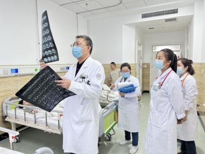 兒科“應開盡開”——直擊多地醫院切實保障兒童呼吸道疾病診療需求