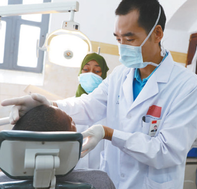 以仁心仁術造福當地人民