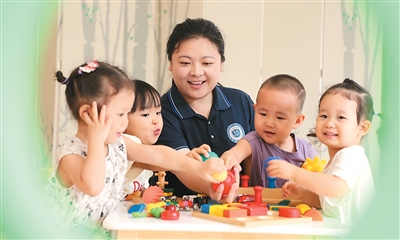 大學(xué)要培養(yǎng)“帶娃專家”了（育見·新專業(yè)）