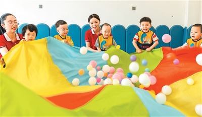 大學(xué)要培養(yǎng)“帶娃專家”了（育見·新專業(yè)）