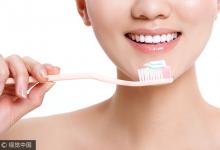 牙齒不好，分分鐘減壽！一個動作找回牙強健，80歲不掉牙