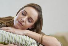 保護(hù)心臟降血壓 堅(jiān)持午睡竟有這4個(gè)好處