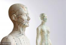 簡(jiǎn)單3個(gè)動(dòng)作分分鐘打通腿部經(jīng)絡(luò)，讓你年輕10歲