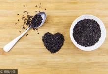 指甲上出現豎條紋要注意了，多吃這些讓身體更健康