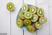 胃不好的人，最好別碰這5種水果