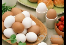 吃草莓前的正確清洗3步驟，好干凈