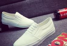  鞋邊發(fā)黃洗不掉？幾招教你輕松搞定